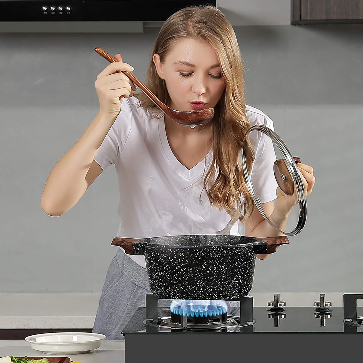 Nonstick Stock Pot with Lid, 5 Quart Granite Casserole Large Soup Pot Pasta Cooking Pot, Induction Compatible, PTFE & PFOA Free, Black