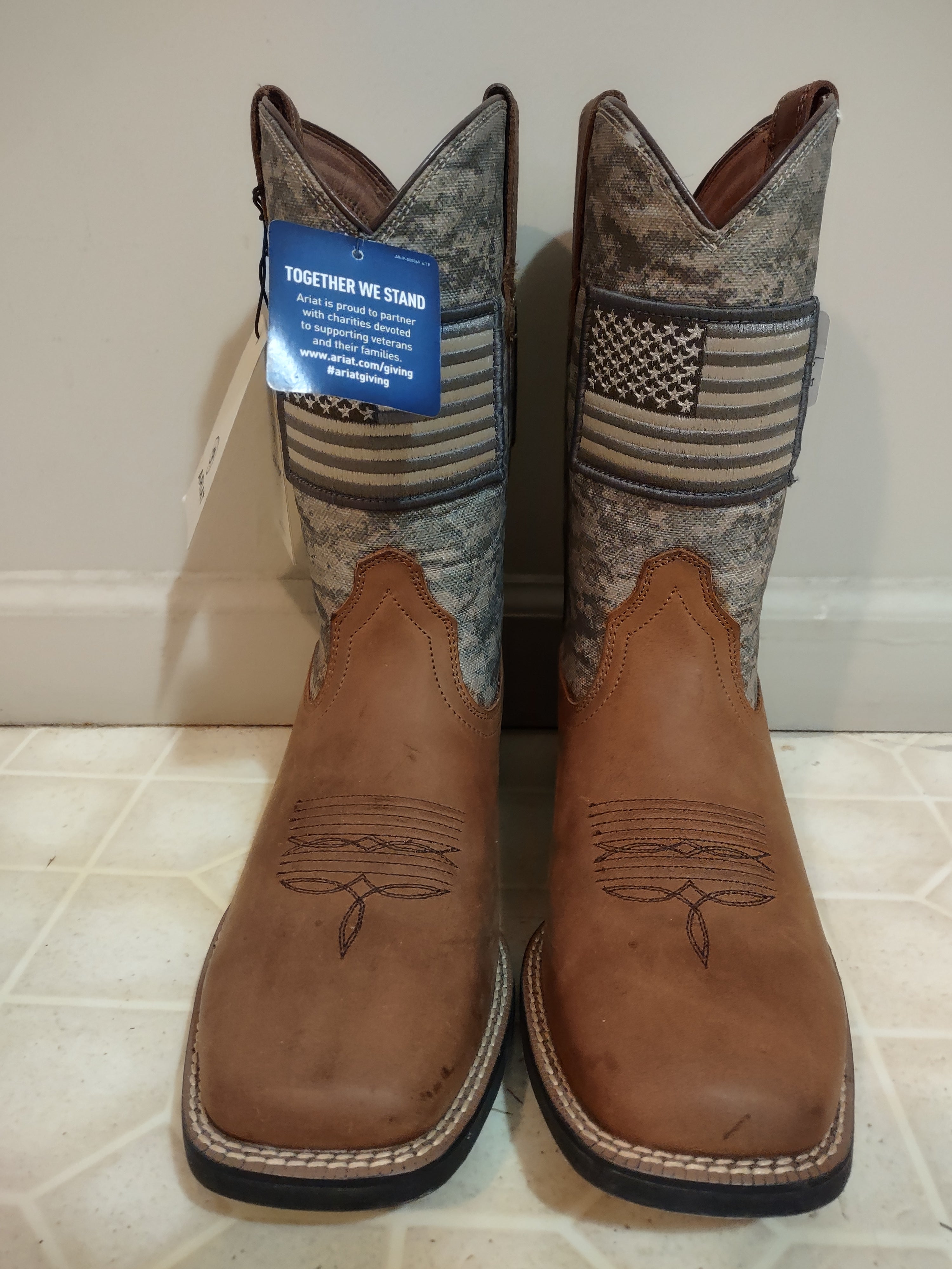 Men's Ariat Boots (9, Ariat, Boots, Camouflage, American Flags, Men's Boots)