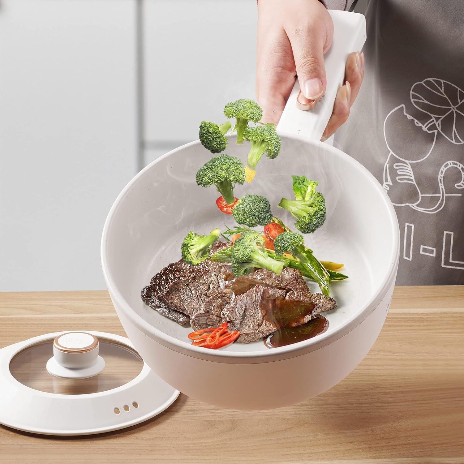 Bear Hot Pot Electric, 2L Multifunctional Portable Cooking Pot, 1000W Rapid Noodles Electric, Non-Stick Frying Pans for Steak, Egg, Ramen, Oatmeal with Dual Power Adjustment